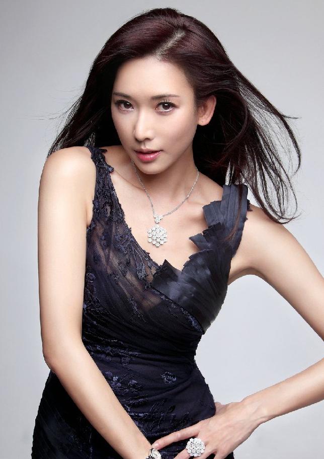 林志玲|林志玲是因为找不到接盘侠,才会忍受,和家暴出轨男同床共枕吗?