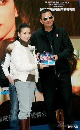 43岁董洁“恋情”曝光被骂上热搜?男方身份引热议,网友:潘粤明太惨了