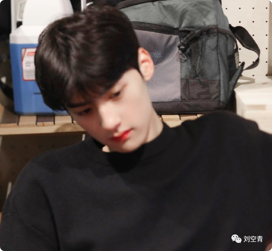 刚出的大瓜!真的太惊吓了……