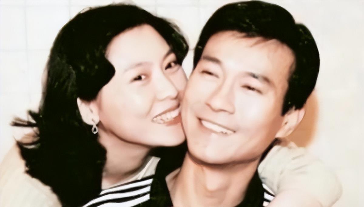 15年后再看郑欣宜:6000万已到账,但却根本“救”不了她