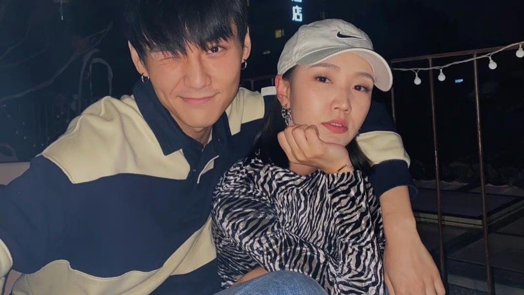 女孩|红极一时的吉祥三宝现状，爸爸不幸离世，小女孩身材火辣已当妈