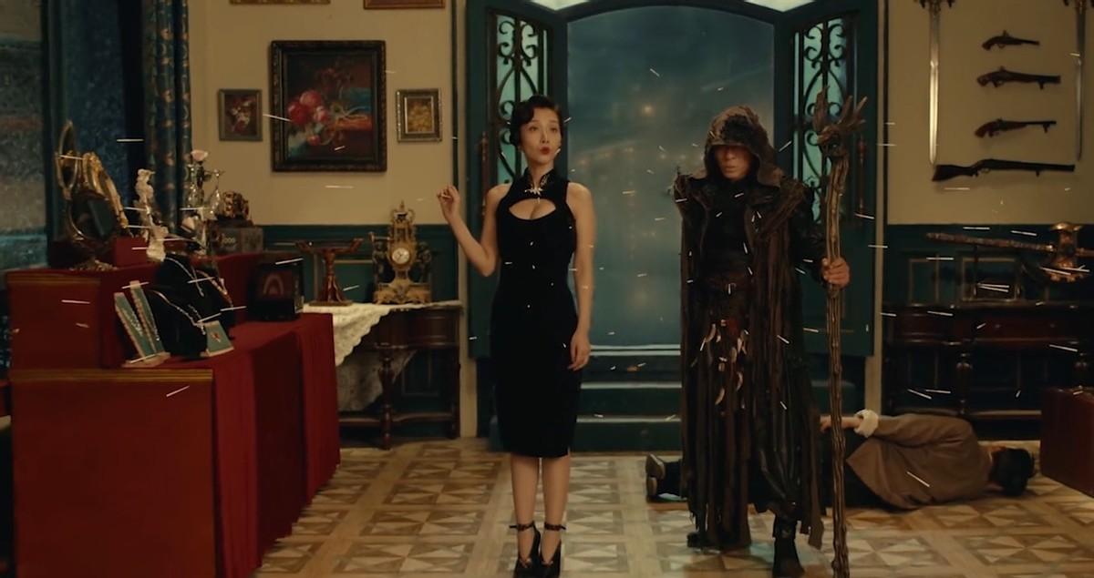 钱小豪|满屏一星，60岁钱小豪拍的烂片，被观众痛骂：直接露肉就行了