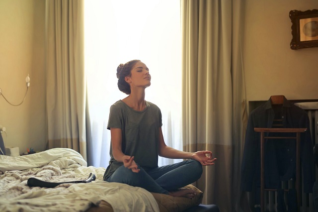 怎么预防老年痴呆,让自己的大脑保持清醒和敏锐?养成十个习惯