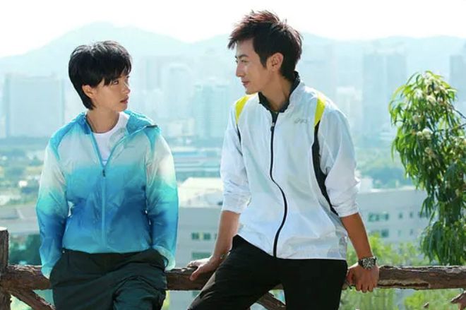 分享10部甜甜的现代偶像剧，全程都在撒糖，温馨又治愈