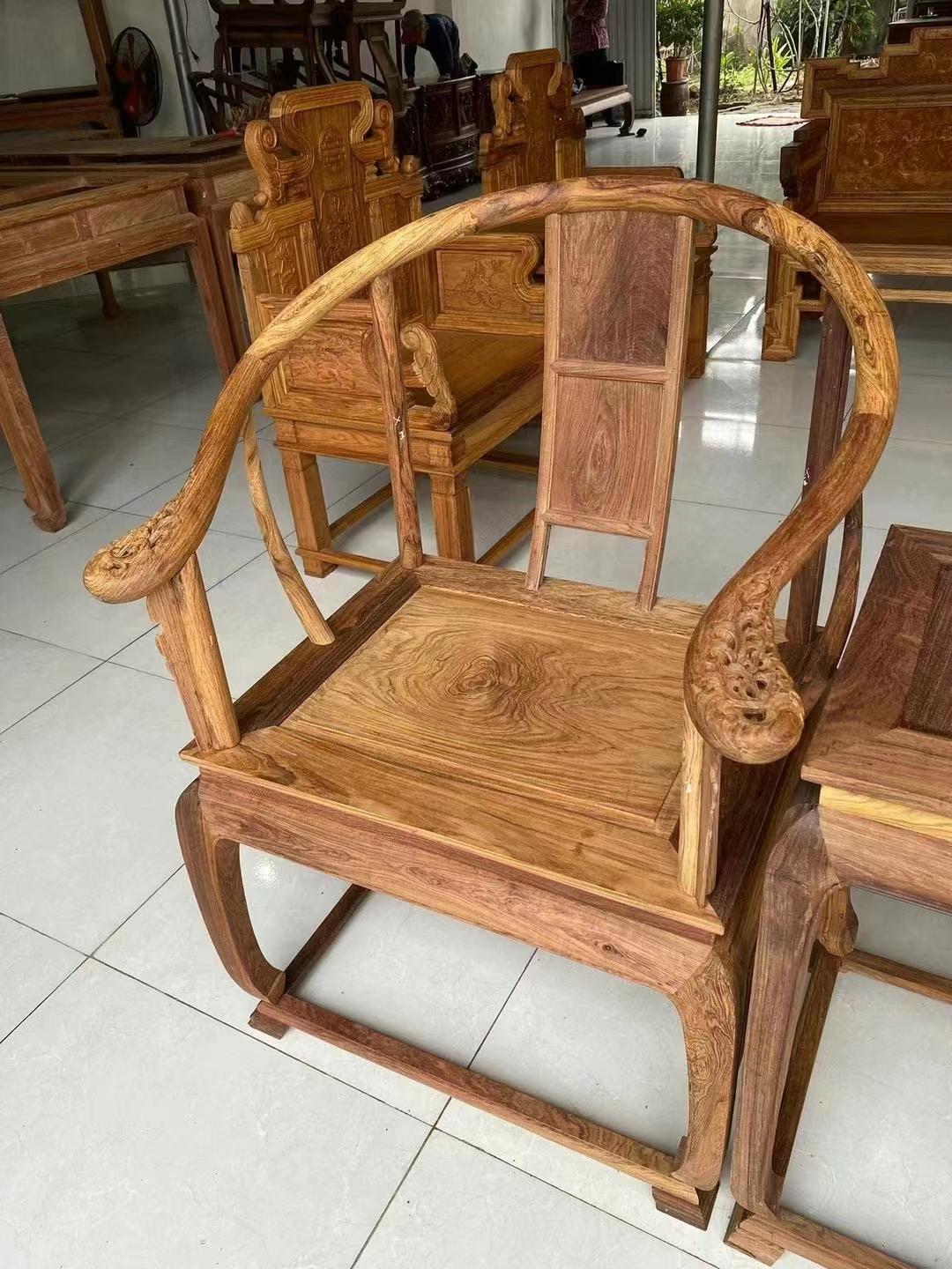 黄花梨|黄花梨老料皇宫椅