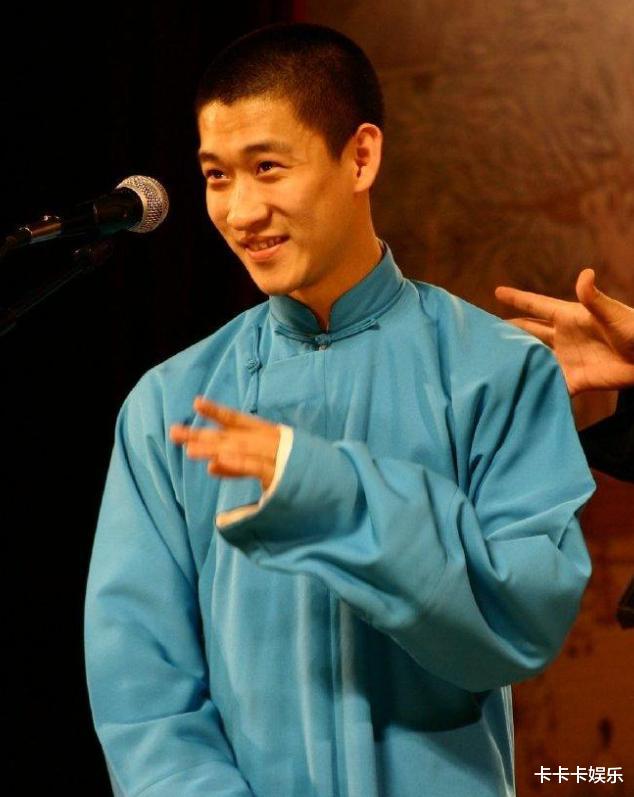 再看德云社和岳云鹏现状,才明白曹云金当年离开,并不全是为了钱