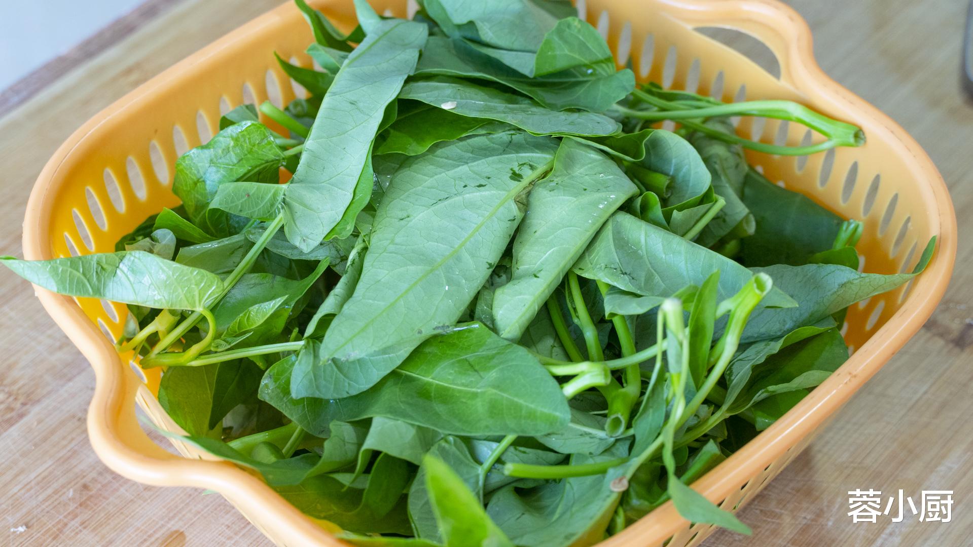 美食教程|“7月不排毒,一年都会堵”,多吃5道天然“排毒菜”,无毒一身轻