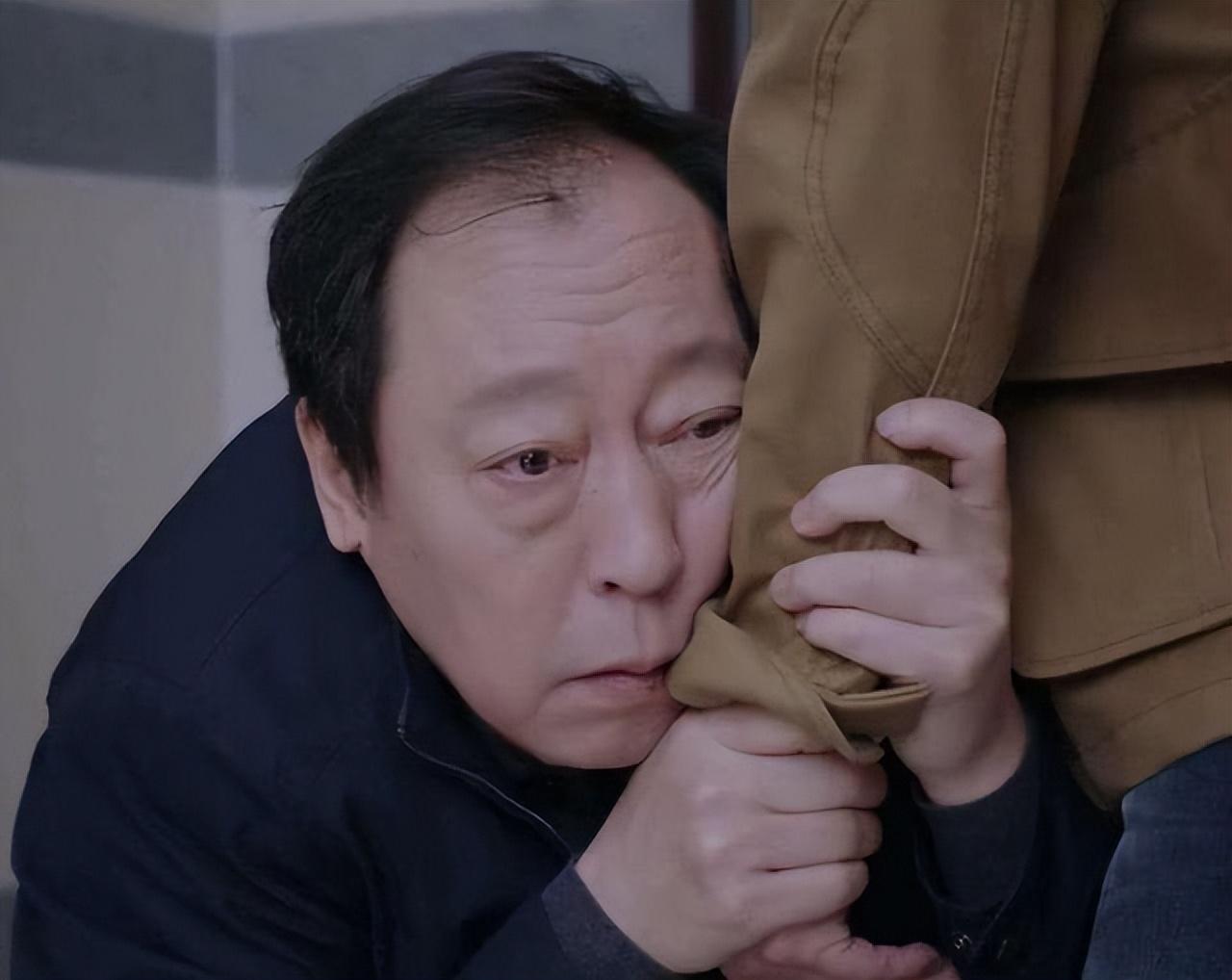 明明被捧成“老戏骨”，为什么这6位明星演什么都一个样？