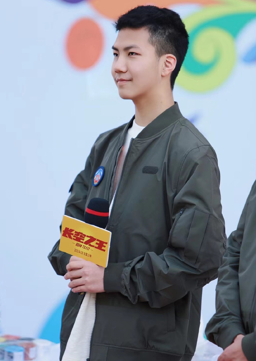 《爸去哪儿》10位男孩现状:三位已成180+猛男,Kimi被藏不给看脸