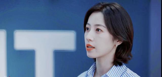 姐弟恋|《爱情而已》我弃剧了!忍了男主丑女主木,忍不了还玩姐弟恋烂梗