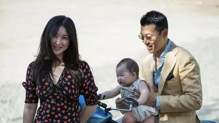 |曝朱珠下嫁姿态比林志玲高：要男方带娃，不跟婆家住，没迁就老公