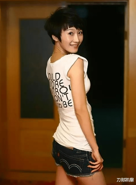 因“潜规则”而爆红女星的瓜！