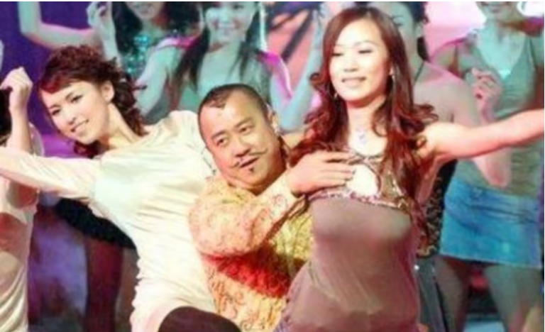 曾志伟|这一次,70岁的港圈“大佬”曾志伟不再被世界所宽容