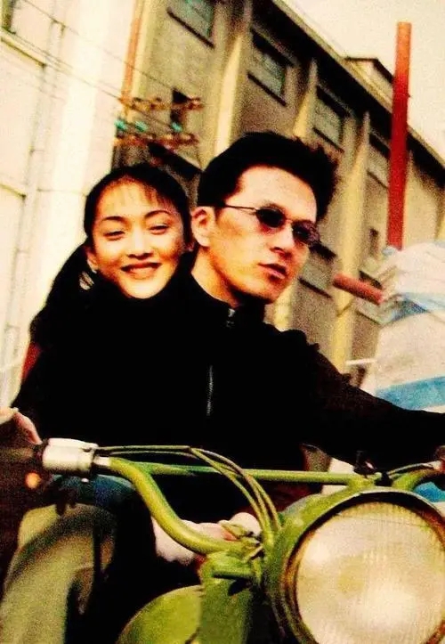 周迅|48岁的周迅为何“无儿无女”？看看她干过的事情，就不足为奇了！