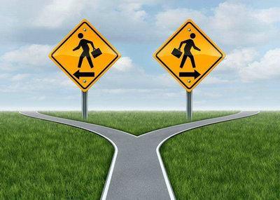 甩锅|酒店在211大学招聘服务员——关于职业选择的那些事