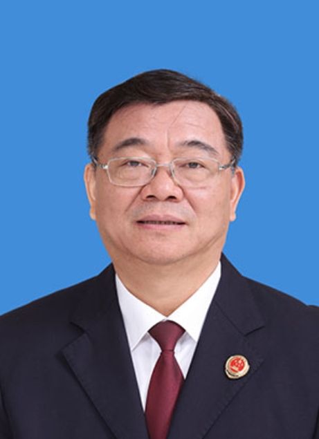 近日,广东省两名原反贪局长被查,知法犯法,罪加一等 - 社会资讯(主打