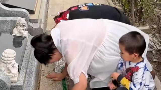 谢东|60岁知名歌手携小22岁怀孕媳妇上坟，祭拜祖先拍视频引发热议