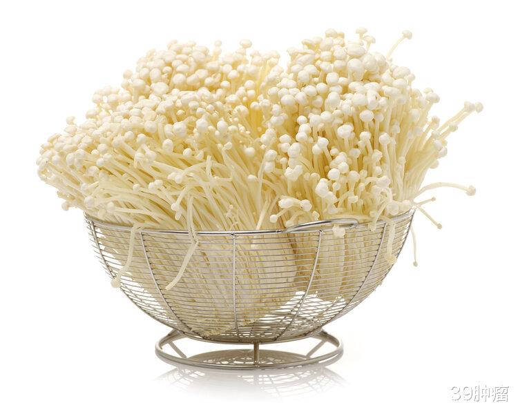 甲醛|菜市场的“甲醛大户”被揪出,3种蔬菜含甲醛会致癌?真相来了