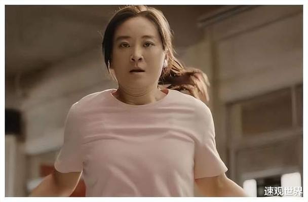 贾玲廋了100斤,引外星人前来观影