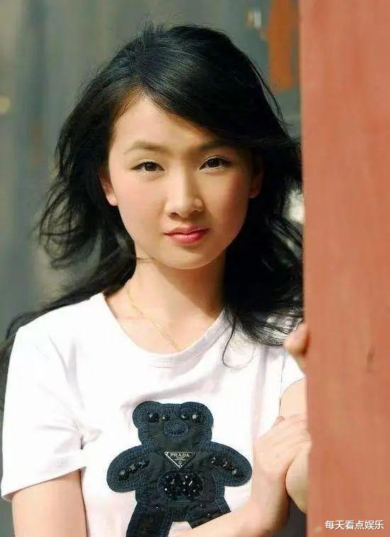 朱亚文:分手相恋9年的富家女,转身娶陈思诚前女友,宠妻惹人妒忌