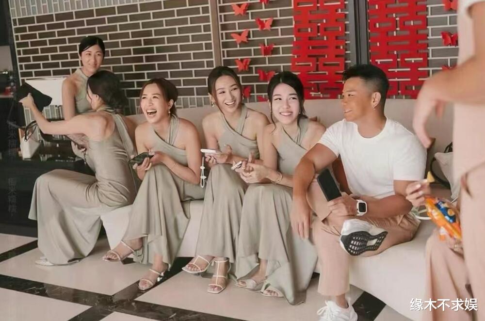 马国明婚礼海量照片曝光,伴娘蔡思贝高海宁艳压新娘,伴郎太帅气