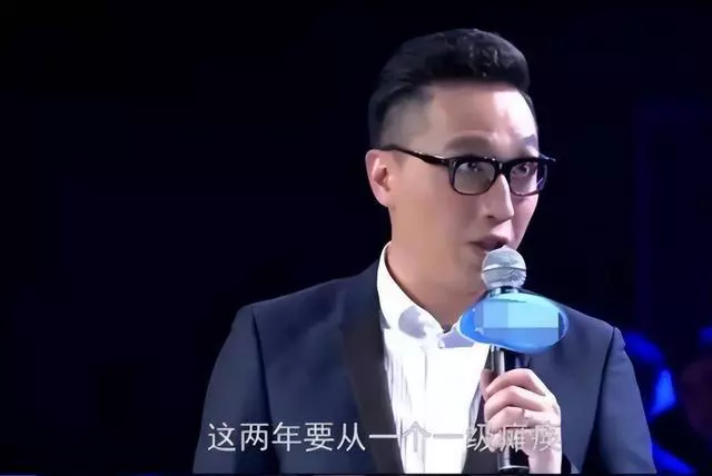 主持人华少的幻灭史：他的故事远比你想象的更恶劣