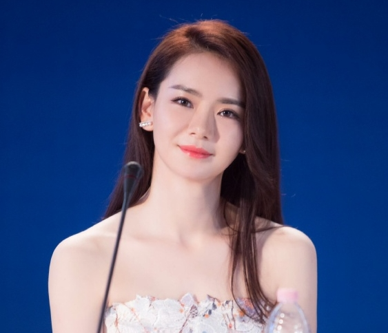 戚薇的瓜，有点大...