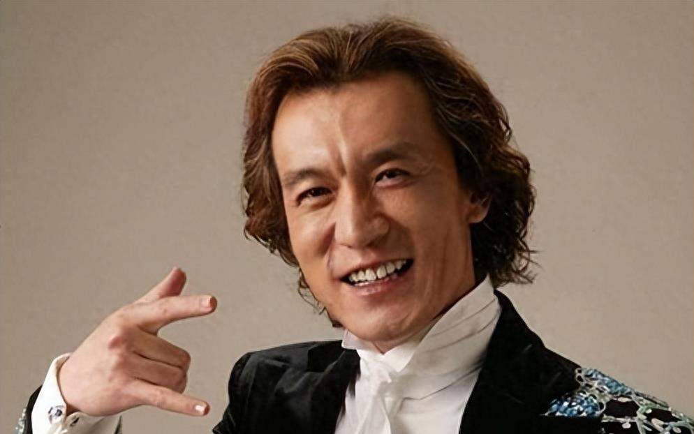 时隔5年李咏的死因被揭开，妻子哈文道破真相，遗体为何不运回国