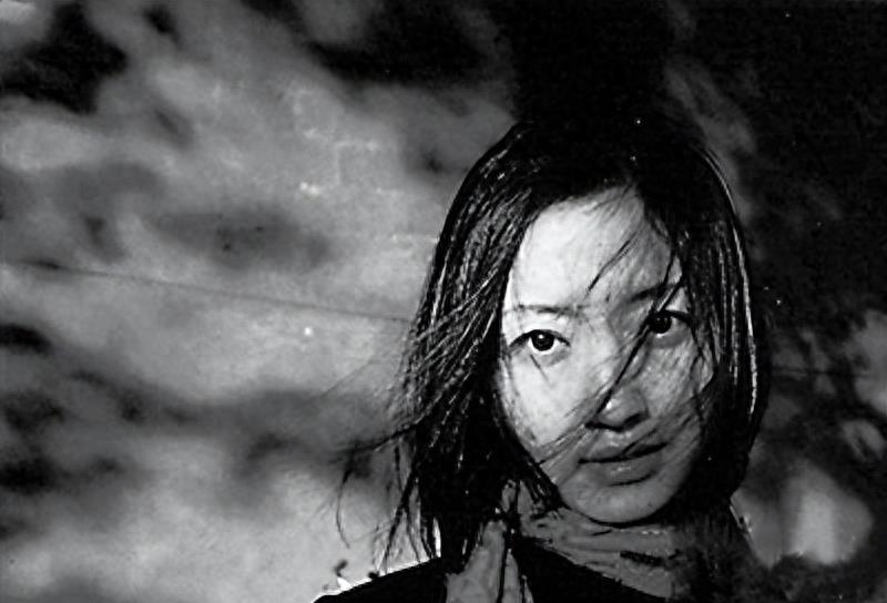 发表辱华言论、移居美国的“公知女神”柴静,如今下场大快人心