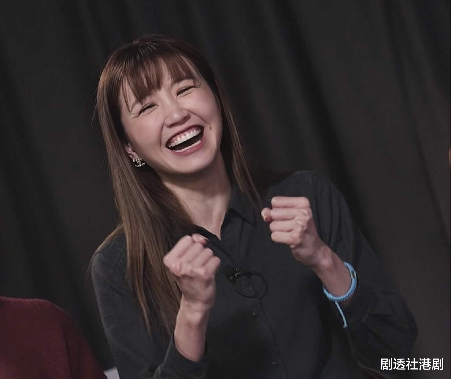 TVB知名女星宣布封肚不再生,自曝做避孕手术,和丈夫行房不担心