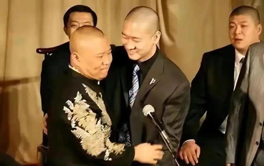 曹云金|大瓜来了！曹云金将回德云社，成员关注其账号，岳云鹏位置疑不保