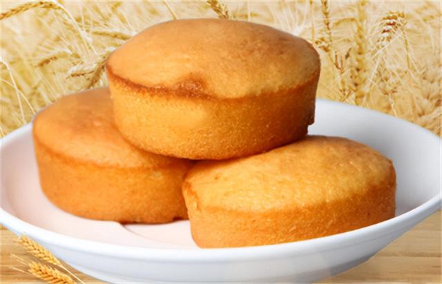 “盲人歌手”刘赛:成名时拒绝抛弃农村丈夫,如今丈夫成她的骄傲