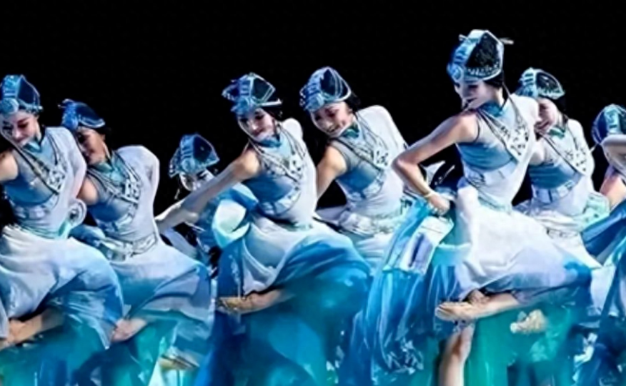 恒大歌舞团团长白珊珊被曝光：曾陪许家印应酬，如今下场令人唏嘘