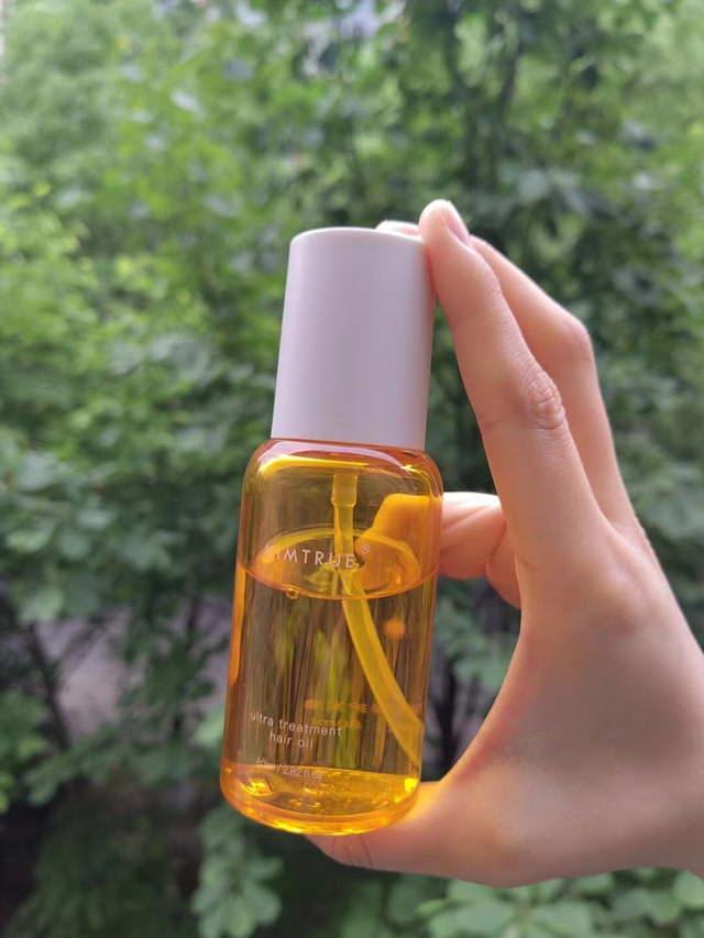 |女生每次洗头前后，多做4件事，不仅发量会增加，发质也会变好