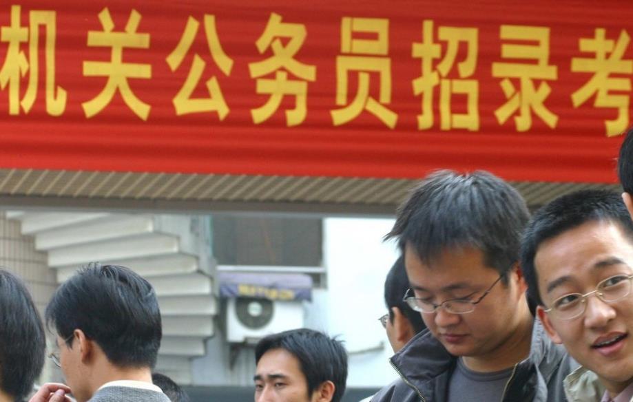 教师|公务员实行“去编制”改革，教师实行“聘任制”，好处凸显