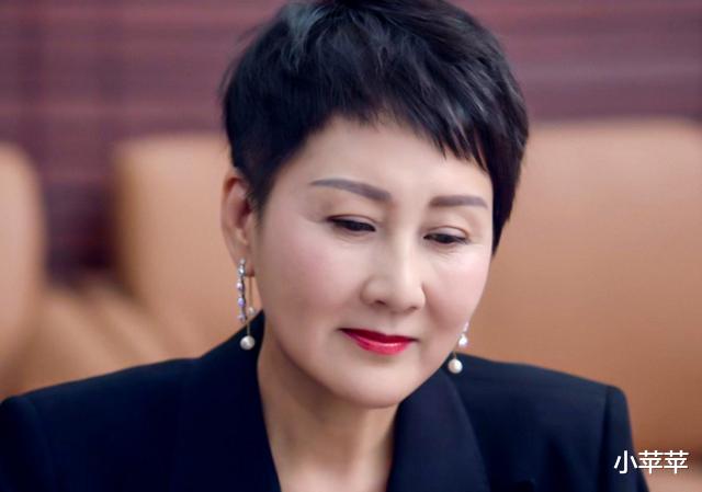 |瞪眼咆哮,摇头晃脑,这6位被高估的“老戏骨”,演技有点浮夸