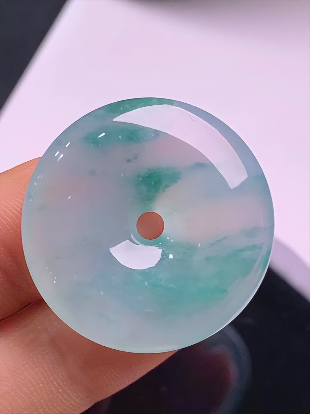 飘花翡翠|翡翠的飘花,到底是怎么形成的?