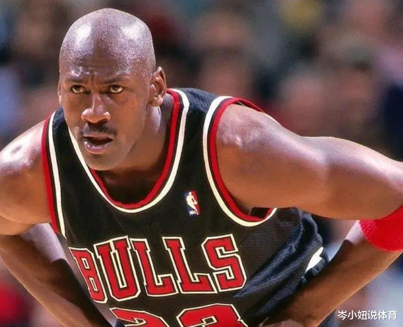 为公牛队夺取6冠，职业生涯最后时刻，乔丹为何在奇才队复出？