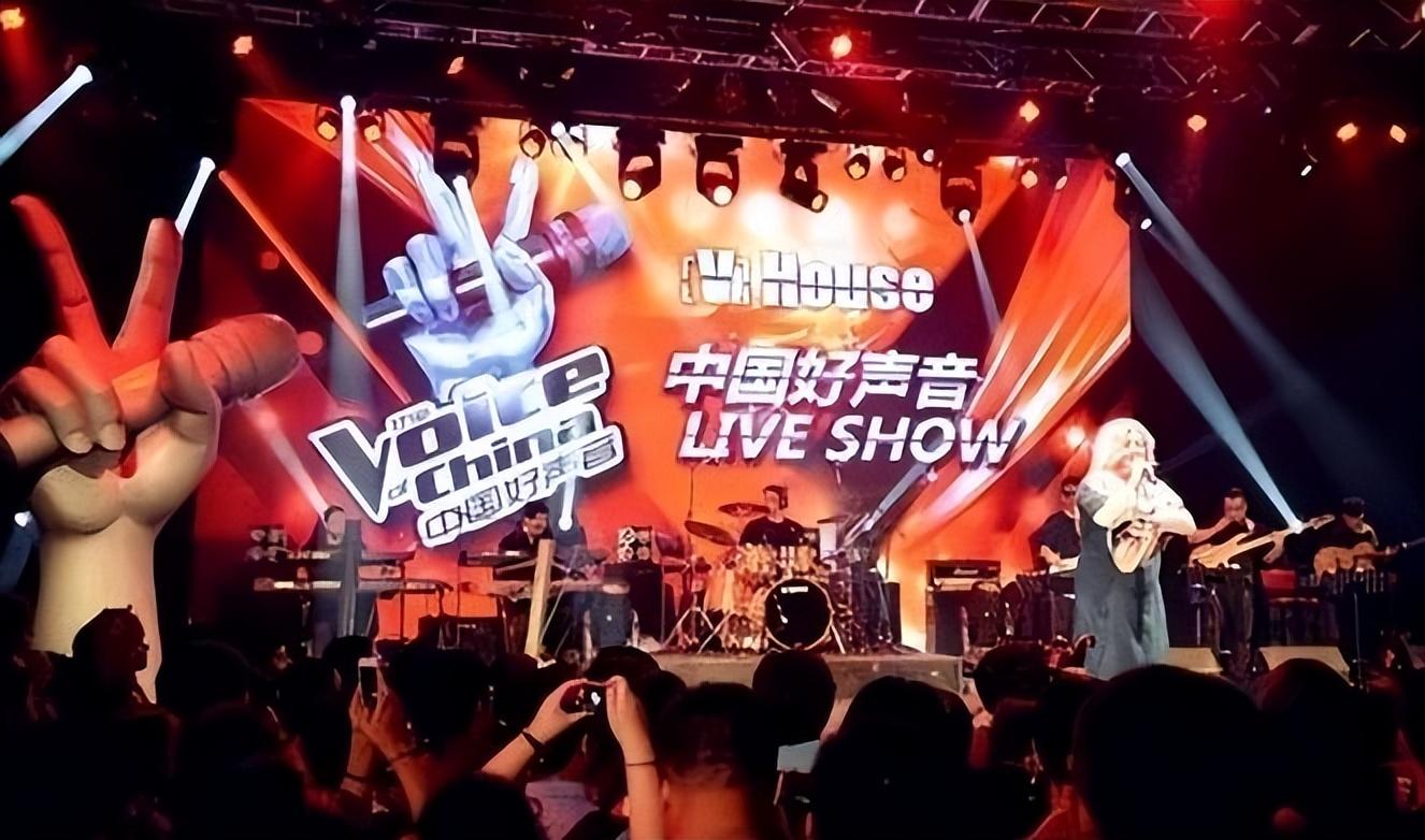 陈奕迅曝光好声音黑幕:五十万到账导师必转身,难怪那英从不缺席