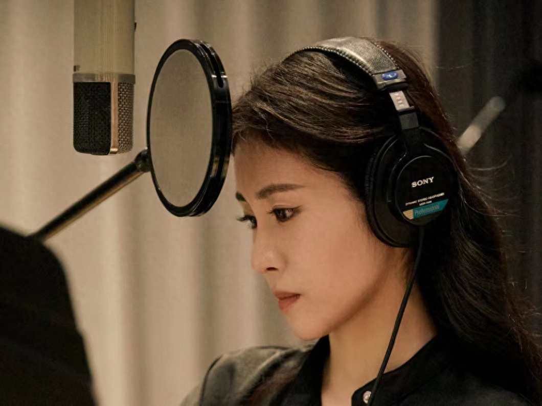 张杰张碧晨合唱坚如磐石主题曲,我不是药神之后,时隔五年再合作