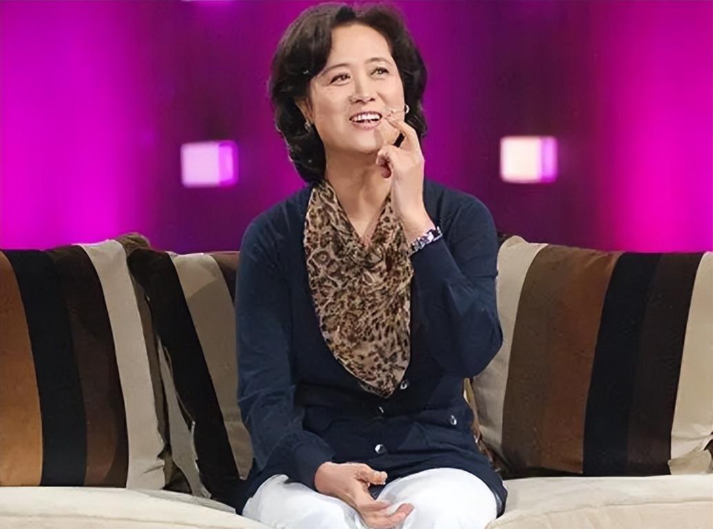 演员柏寒：55岁才走红，57岁离世，临终将31岁儿子托付给海清