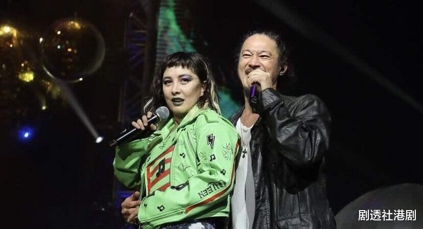 香港知名男星重病后复工，血管撕裂紧急手术，一度昏迷20多天