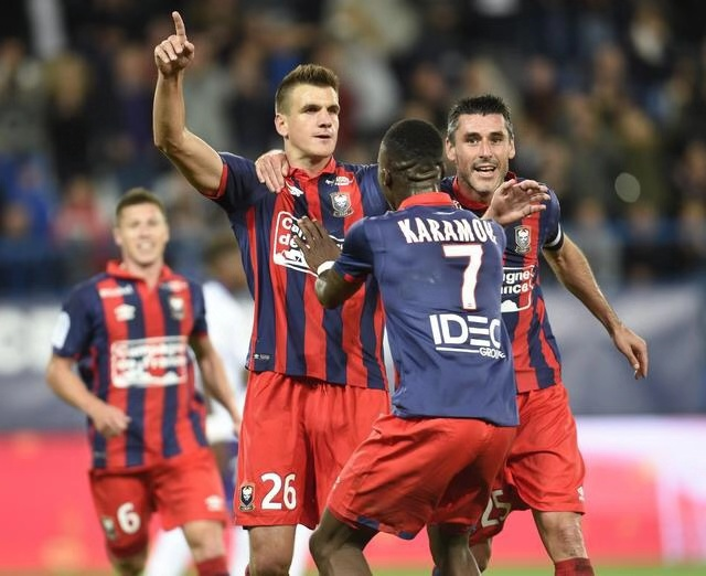 今日赛事推荐:曼彻斯特城vs伯恩利卡昂vs瓦朗谢纳附扫盘 - 体育资讯