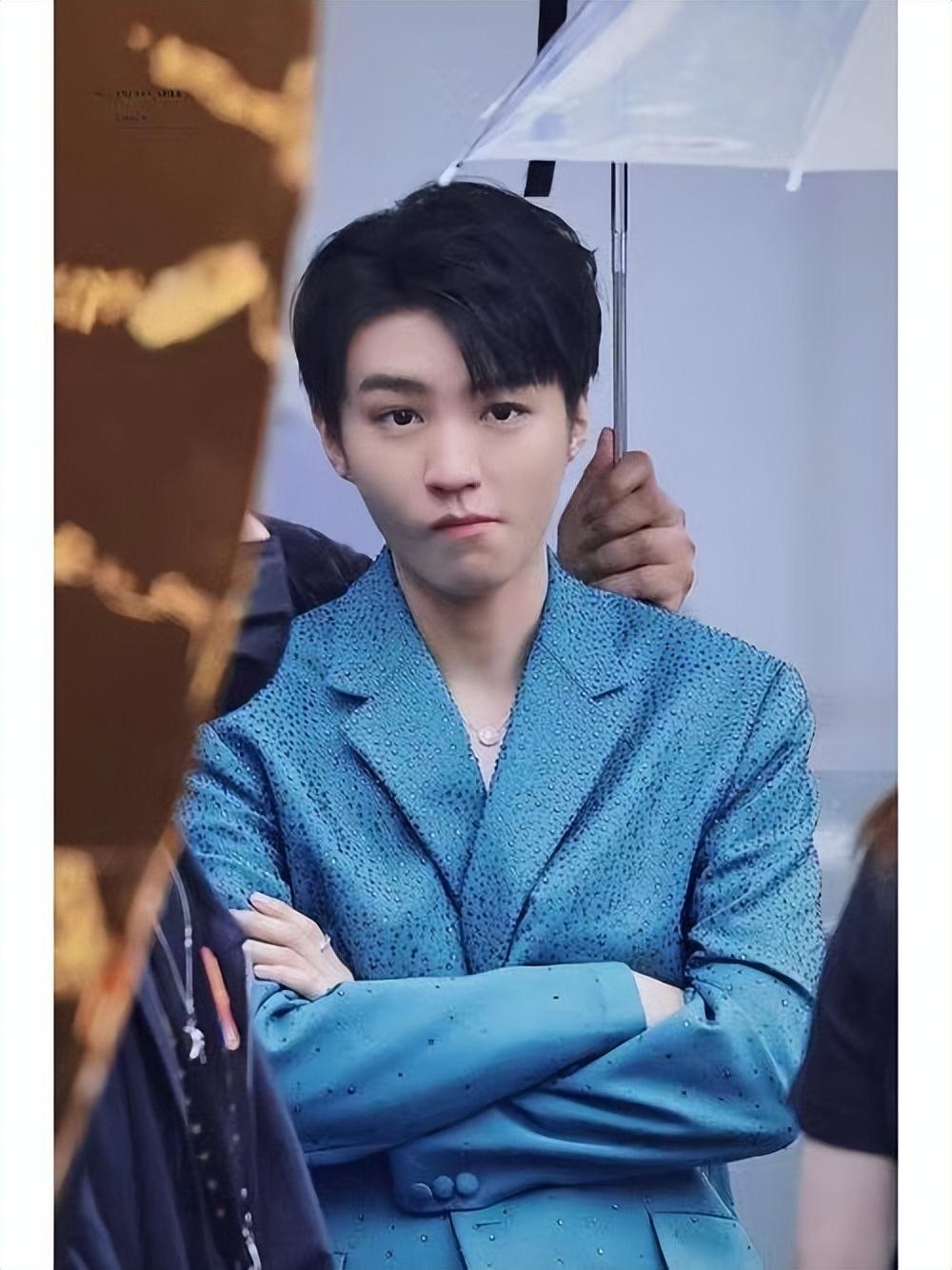 大瓜!王俊凯与经纪人地下恋情被曝光?更多黑料被扒出