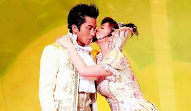 演艺圈公认海王，出道20年多段感情史，今44岁疑官宣恋情，祝福！