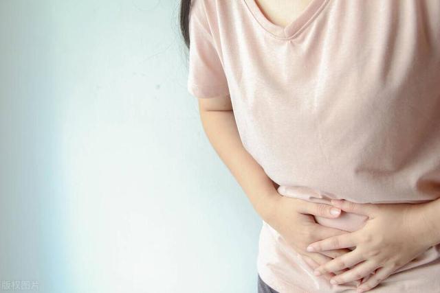 肠癌来临难发现！提醒：若出现5个症状，可能是肠癌信号