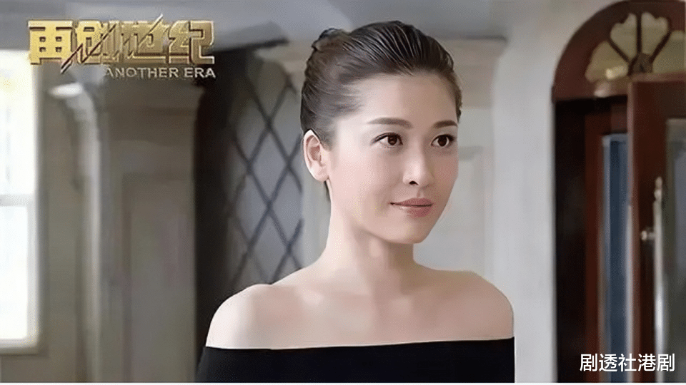 香港知名女星被曝怀二胎,腹部凸起孕味足,婚姻生活备受外界争议