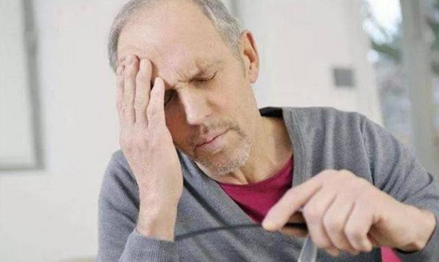 肝癌|脑梗来临,身体2个月前或有“暗示”?医生:建议去查一下脑CT