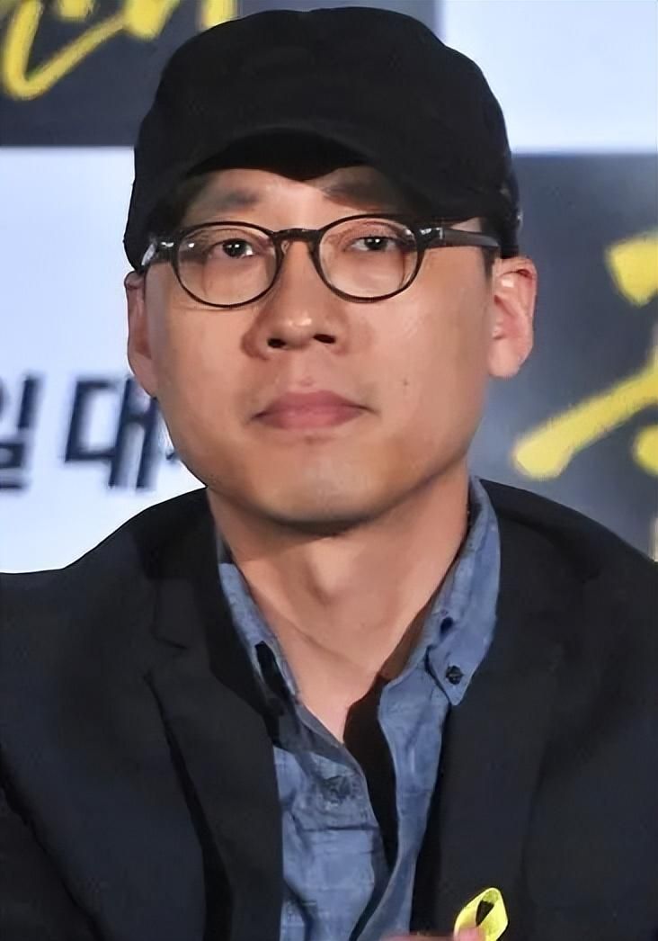 韩国艺人张紫妍遭潜规则后自杀,曾经同时接4名客人,被强迫失禁