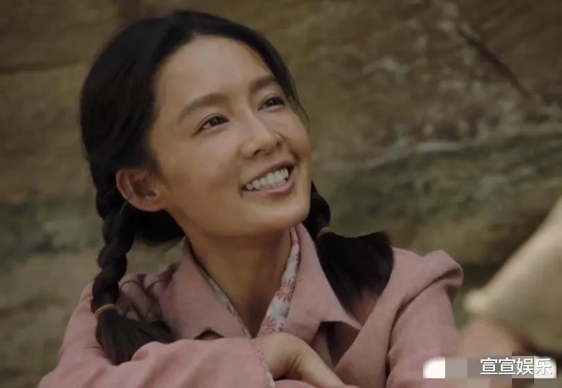 贾静雯|半个娱乐圈都做牙,假牙成了潮流,“丑”的千奇百怪一笑就露馅